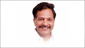 வேலூர் திமுக எம்எல்ஏ கார்த்திகேயனுக்கு கொரோனா ..  2 நாளில் 3 திமுக எம்எல்ஏக்கள் பாதிப்பு 