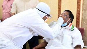 புதுச்சேரி முதல்வருக்கு கொரோனா தொற்று இல்லை - 5 எம்எல்ஏக்களுக்கு கொரோனா உறுதி 
