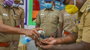 ஆறு காவலர்களுக்கு கொரோனா தொற்று உறுதி : மணப்பாறை காவல்நிலையம் மூடல் 