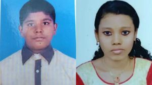  ஆன்லைன் கிளாசுக்கு செல்போன் வாங்கி தராததால்.. 15 வயது மாணவன் தற்கொலை.. கடலூரில்!