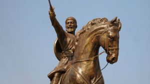 ராவணன் ஸ்டைலில்...சிவாஜி சிலை நீக்கம்...போலி பாஜக...சாம்னாவில் சிவசேனா விளாசல்!! 