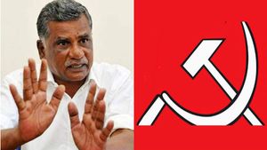 பாம்பின் வாயில் அகப்பட்ட தவளையை போல் ஆகிவிட்டது அதிமுக நிலை -முத்தரசன் விமர்சனம் 