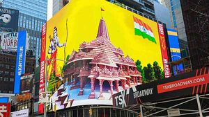  நியூயார்க் டைம்ஸ் சதுக்கம் பிரம்மாண்ட திரையில் அயோத்தி ராமர் கோவில் பூமி பூஜை படங்கள்