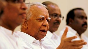  இலங்கை நாடாளுமன்றத் தேர்தலில் இரா. சம்பந்தன் உட்பட 25 தமிழர்கள் வெற்றி