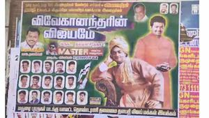 விவேகானந்தரின் விஜயமே.. நல்லாட்சி தருக.. மதுரையில் அதகளப்படும் விஜய் ரசிகர்களின் போஸ்டர்கள் 