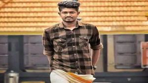 24 வயதில் கோடீஸ்வரர்.. கோயில் ஊழியருக்கு அடித்தது ஜாக்பாட்..  12 கோடி பரிசு.. ஆச்சர்யம் 