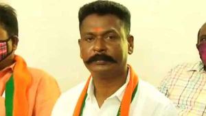 பிரதமர் மோடி பாராட்டிய மதுரை சலூன் கடைக்காரர் மீது கந்துவட்டி புகார்... பாய்ந்தது வழக்கு..! 