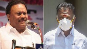 அடுத்த முதல்வர் மீண்டும் எடப்பாடி பழனிசாமிதான்... ஓபிஎஸ்-க்கு திண்டுக்கல் சீனிவாசன் நோஸ் கட் 