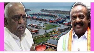 சென்டிமென்ட்டை உடைக்குமா பாஜக..  கன்னியாகுமரியின் அடுத்த எம்பி யார்.. மீண்டும் நிற்பாரா பொன். ராதா?