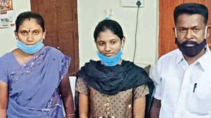 பாஜகவில் மனைவியுடன் இணைந்தார்...பிரதமர் பாராட்டிய மதுரை சலூன் கடைக்காரர்!! 