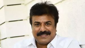 புதிய கல்வி கொள்கைக்கு ஆதரவு- நீட்-க்கு இப்ப நோ- அப்ப நாங்க யாருடன் கூட்டணி? புரியாத புதிர் 'சுதீஷ்'