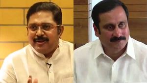 நீட் தேர்வு இன்னொரு உயிரை பலிவாங்கியிருக்கிறது - டிடிவி தினகரன், அன்புமணி ராமதாஸ் சாடல் 