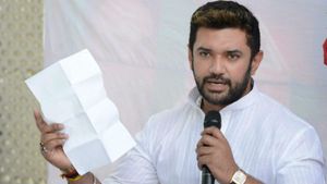 ராமர்கோயிலை மிஞ்சும் வகையில்... பீகாரில் சீதா கோயில் கட்டவேண்டும்... சிராக் பாஸ்வான் விருப்பம்..! 