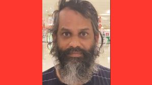 திடீர் திருப்பம்.. கேரளா தங்ககடத்தல் வழக்கில்.. ரபின்ஸ் ஹமீதுவை 7 நாள் விசாரிக்க என்ஐஏவுக்கு அனுமதி