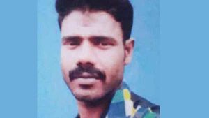ஒரு தலைக்காதலால் பயங்கரம்.. கோபி அருகே மகளை திருமணம் செய்து தர மறுத்த தாய் வெட்டிக்கொலை 