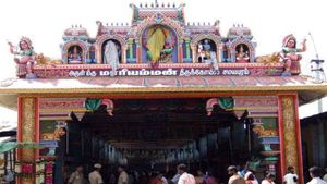 சமயபுரம் மாரியம்மன் கோவில் உண்டியலில் ரூ. 72 லட்சம் பக்தர்கள் காணிக்கை 