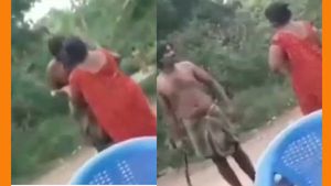 நைட்டியுடன் நடுத்தெருவில்.. சுற்றி வளைத்து அரை நிர்வாணமாக்கிய இளம் பெண்கள்.. என்ன நடந்தது?