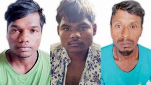 ஏற்காடு தம்பதி கொலை வழக்கு.. 3 பேர் கைது.. காரணம் என்ன.. விசாரணையில் பகீர்! 