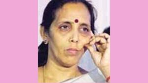 பூங்கோதை ஆலடி அருணா மருத்துவனையில் திடீர் அனுமதி.. என்ன நடந்தது.. திமுகவில் பரபரப்பு!
