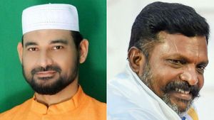  கோயிலில் பொட்டு வைத்து கொண்டு.. எல்லாம் நாடகம்.. திருமாவை புறக்கணியுங்க.. வேலூர் இப்ராஹிம் அட்டாக்!