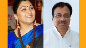 அன்னைக்கு குஷ்புவை விட்டு கொடுக்காமல் பேசினாரே ஈவிகேஎஸ்.. இன்னைக்கு எப்படி சொல்கிறார் பாருங்க..!