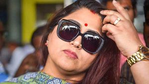 மரணத்தைத் தாண்டி வேல் யாத்திரையில் பங்கேற்றுள்ளேன்... யாரும் தடுக்க முடியாது - குஷ்பு பேச்சு 
