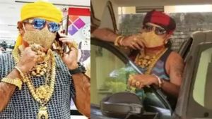 உத்து பாருங்க.. யார்னு தெரியுதா.. எதுக்கும் ஒரு அளவில்லையா 