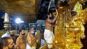 சபரிமலை செல்ல முடியாத பக்தர்களே திருச்சி ஐயப்பன் கோவிலில் நெய் அபிஷேகம் செய்யலாம் 