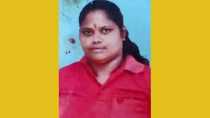 பலருடன் உறவு.. சொல்ல சொல்ல அடங்காத மனைவி.. பரிதவித்த கணவன்.. கடைசியில் நடந்த கோரம்.. நெல்லை ஷாக்!