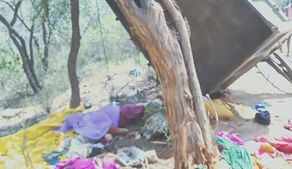 கிருஷ்ணகிரி அருகே பயங்கர விபத்து.. டிராக்டர் கவிழ்ந்து 6 பெண்கள் உடல் நசுங்கி பலி 