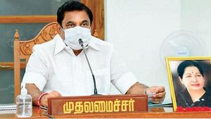அரிசி அட்டை வைத்திருக்கும் அனைவருக்கும் ரூ. 2500 பொங்கல் பரிசு  - முதல்வர் அறிவிப்பு 