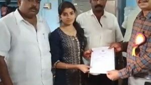  21 வயது மாணவி பஞ்சாயத்து தலைவர். 2 ரூபாய் கொரோனா மருந்து.. 2020 கிருஷ்ணகிரி டாப் 10 சுவாரஸ்யங்கள்! 