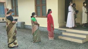கேரளாவில் 2-ம் கட்ட உள்ளாட்சித் தேர்தல்- முதல் 2 மணிநேரங்களில் 9% வாக்கு பதிவு 