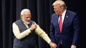 அதிபர் பதவியிலிருந்து கிளம்பும் டிரம்ப்.. போகும்  முன் பிரதமர் மோடிக்கு ஒரு விருது கொடுத்து அசத்தல்!