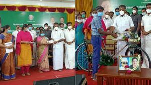 சொந்த ஊரில் அதிக நலத்திட்ட உதவிகள்.. ஒரே நாளில் 10,954 பயனாளிகளுக்கு உதவி... ஒபிஎஸ் அதிரடி 