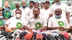 கட்டணம் பெற்றும் ஆன்லைன் வகுப்புகள் நடத்தாத 10 பள்ளிகள் மீது நடவடிக்கை: செங்கோட்டையன் 