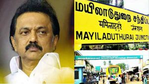 'பேர் வைத்தாயே? சோறு வைத்தாயா?'  மயிலாடுதுறை மாவட்ட அறிவிப்பு குறித்து ஸ்டாலின் சரமாரி கேள்வி 