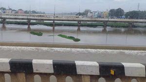 தேரோடும் மதுரையிலே.. வைகையிலே பெரு வெள்ளம்.. செம செம.. மக்களே எச்சரிக்கை.. கவனமா இருங்க! 