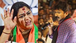 எதிர்கட்சியினருக்கு மரியாதை தருவதில் தாத்தா கருணாநிதி எங்கே... உதயநிதி எங்கே? - கேட்பது குஷ்பு 