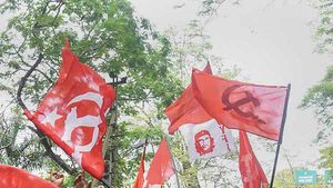  கேரளா: ஆட்சியை தக்க வைக்கும் இடதுமுன்னணி; 81- 89 இடங்கள்; காங். அணிக்கு 49-57 இடங்கள்: ஏபிபி சர்வே 