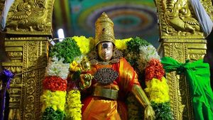 மதுரை மீனட்சி அம்மன் கோவில் தைப்பூசம் - 27ல் கதிர் அறுப்பு, 28ல் தெப்பத்திருவிழா 