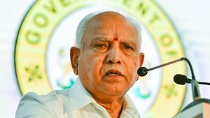கர்நாடகாவில் புதிய அமைச்சர்களுக்கு இலாகாக்கள் ஒதுக்கீடு... 10 அமைச்சர்களின் துறைகள் மாற்றம்..! 
