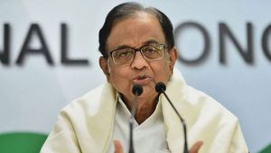 என் கடைசி மூச்சு இருக்கும் வரை பாஜகவை எதிர்ப்பேன். தமிழகத்தில் பாஜக மலராது: ப. சிதம்பரம் 