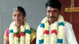 பாலியல் டாக்டர் தந்த மாத்திரை.. எந்நேரமும் 