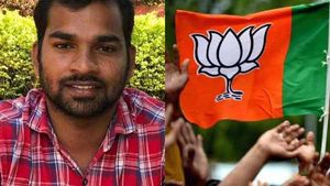 கேரளா: உறுப்பினரே அல்லாதவரை வேட்பாளராக அறிவித்த பாஜக- போட்டியிட மறுத்த பழங்குடி பட்டதாரி 