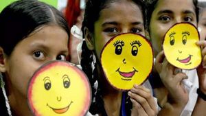 இந்திய மக்கள் சந்தோஷமா இல்லை.. ஐநா சர்வேயில் 139வது இடம்தான்! பாகிஸ்தான், வங்கதேசம் கூட முந்திடுச்சி