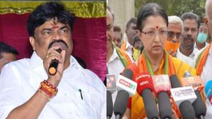 ராஜபாளையம்: அமைச்சர் ராஜேந்திர பாலாஜிக்கா? நடிகை கவுதமிக்கா? அதிமுக- பாஜக மல்லுக்கட்டு பிரசாரம் 