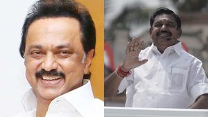 சேலத்தை மொத்தமாக தூக்கும் திமுக..  எடப்பாடியில் ஈபிஎஸ் வெற்றி உறுதி! விகடன் கருத்துக்கணிப்பு 