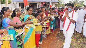 அமைச்சர் விஜயபாஸ்கரின் சொத்து மதிப்பு ரூ.61.44 கோடி - 5 ஆண்டுகளில் பல மடங்கு அதிகரிப்பு