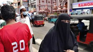 இலங்கையில் முஸ்லிம் பெண்கள் பர்தா அணிய தடை- அமைச்சரவை ஒப்புதல்- பாதுகாப்புக்கு அச்சுறுத்தலாம்! 
